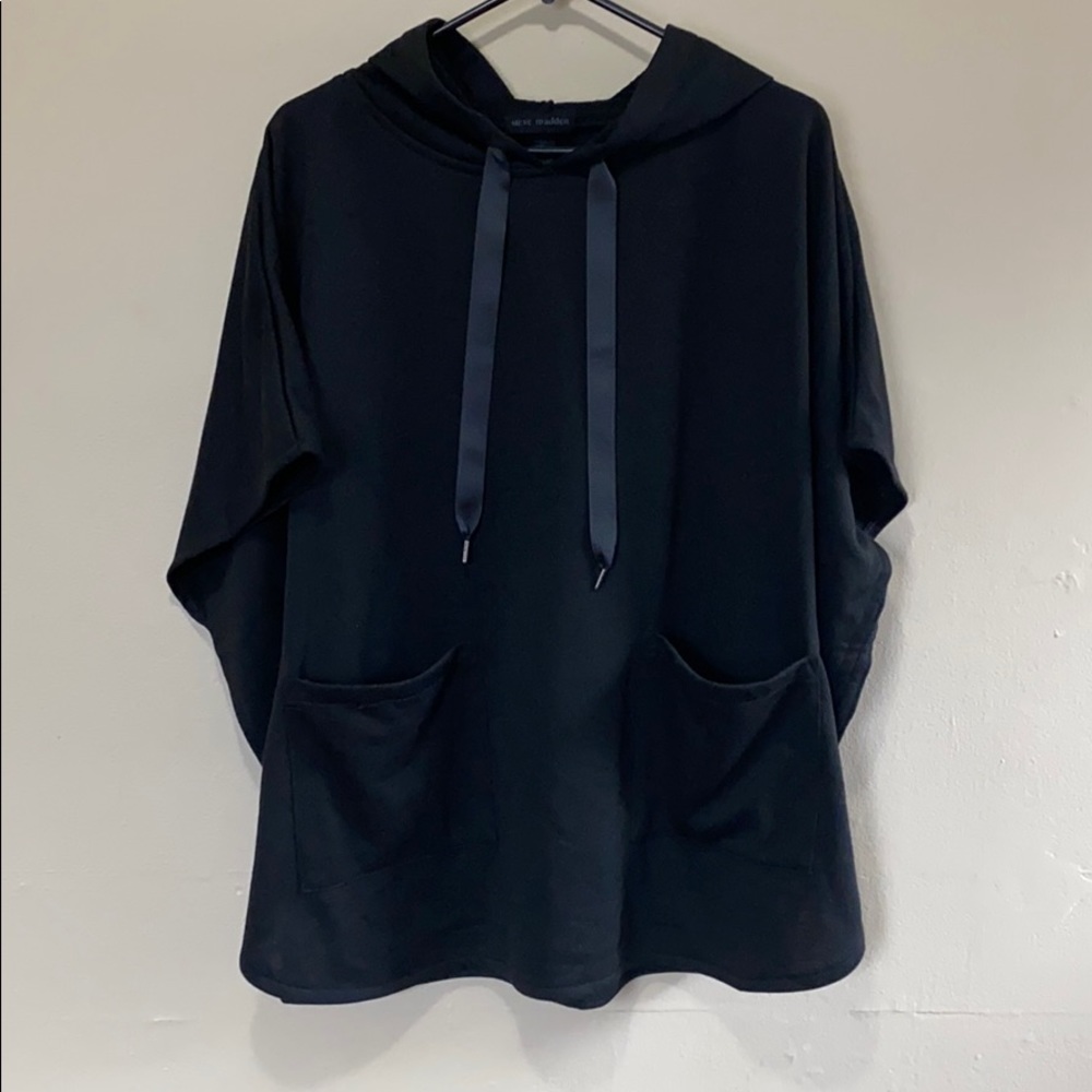 NWT Steve Madden Black Tunic Hoodie with Pockets